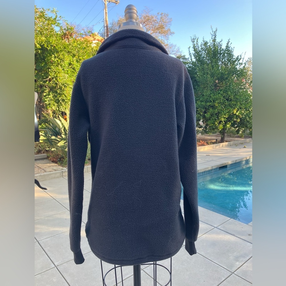REI Co-Op "Groundbreaker" fleece jacket - size medium - Picture 3 of 4